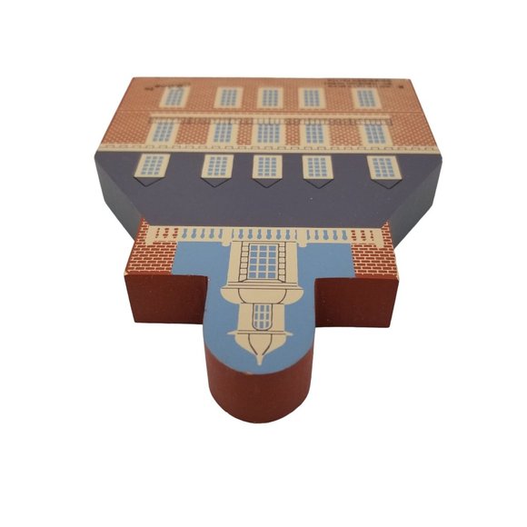 Cat's Meow Village Governor's Palace Williamsburg Series  Shelf Sitter - Picture 5 of 8